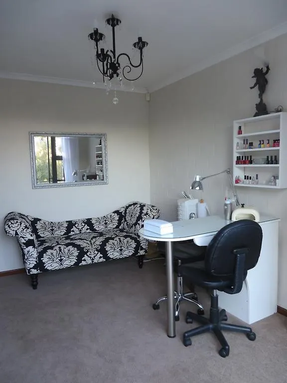 Sunbird Cottage Noordhoek